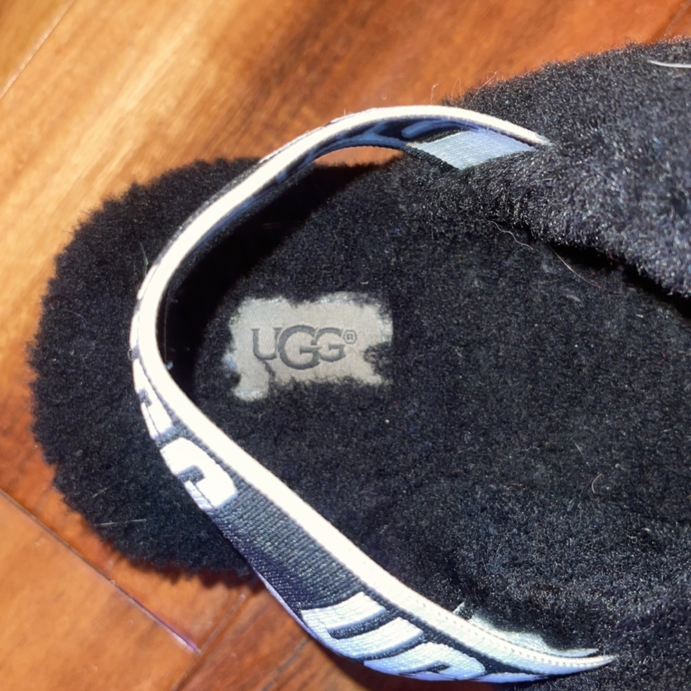 Ugg Slippers - image 3